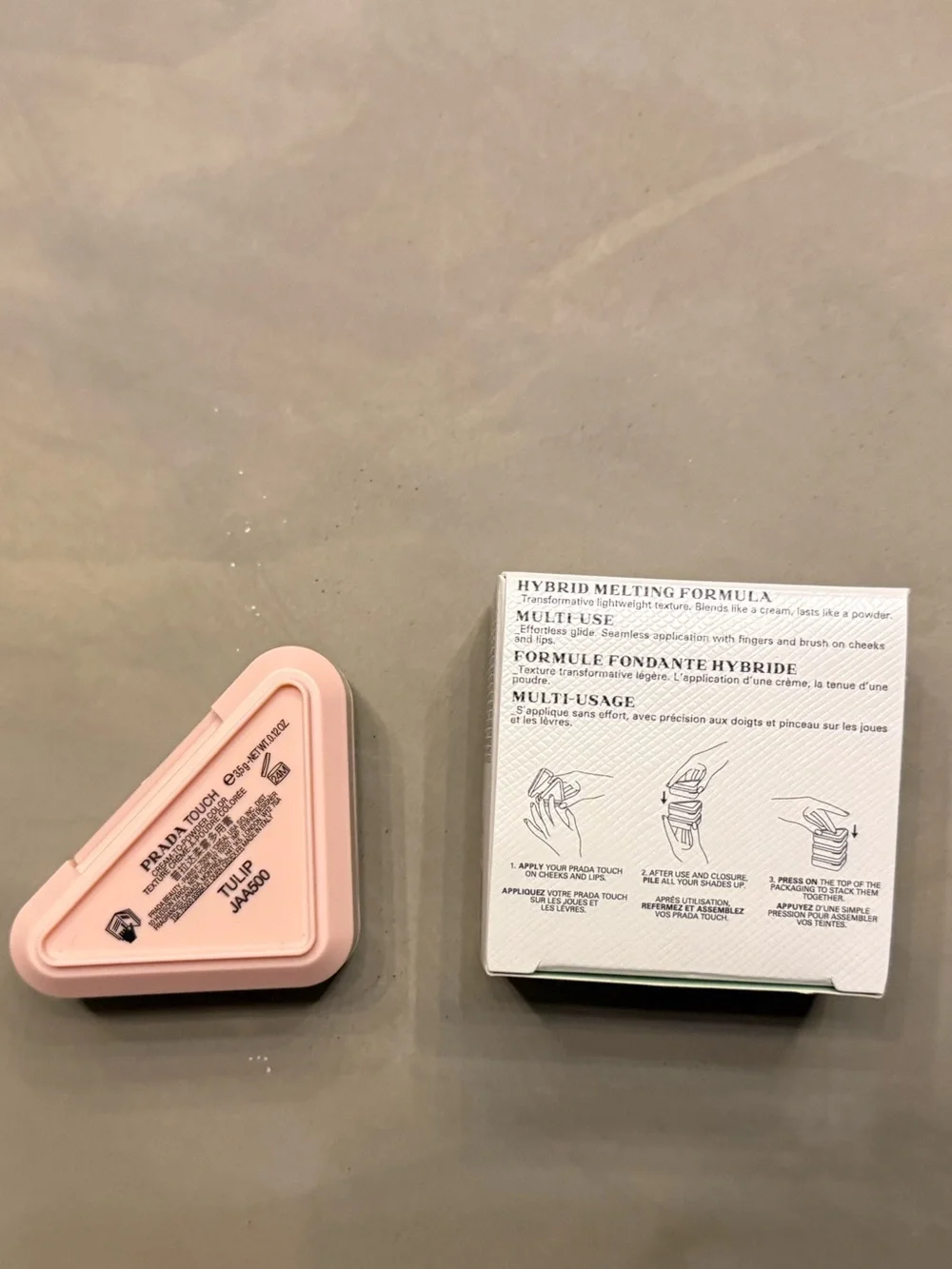 Prada Touch Cream-to-Powder Color Blush - P75 Tulip